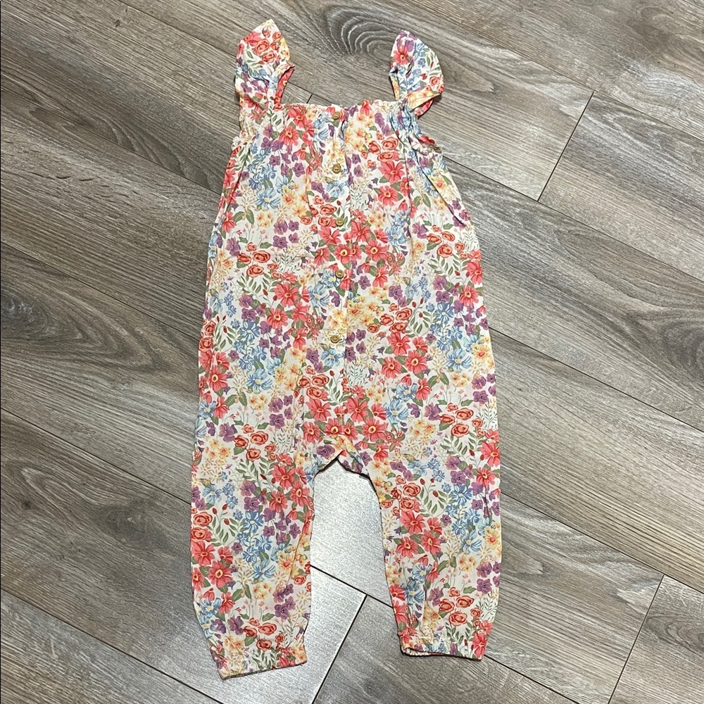 $3 w/ min $20 spend- H&M Floral Romper 12-18 Months Lightweight Summer Jumpsuit